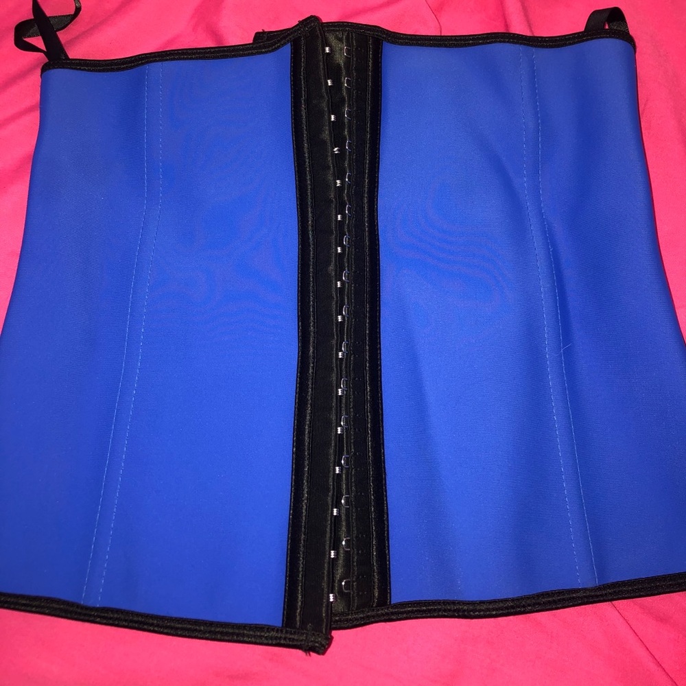Waist Trainer